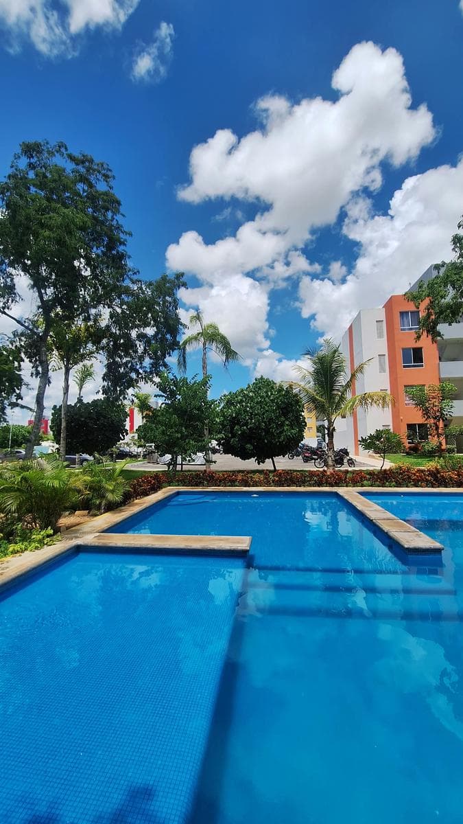 2-bedroom apartment, unfurnished