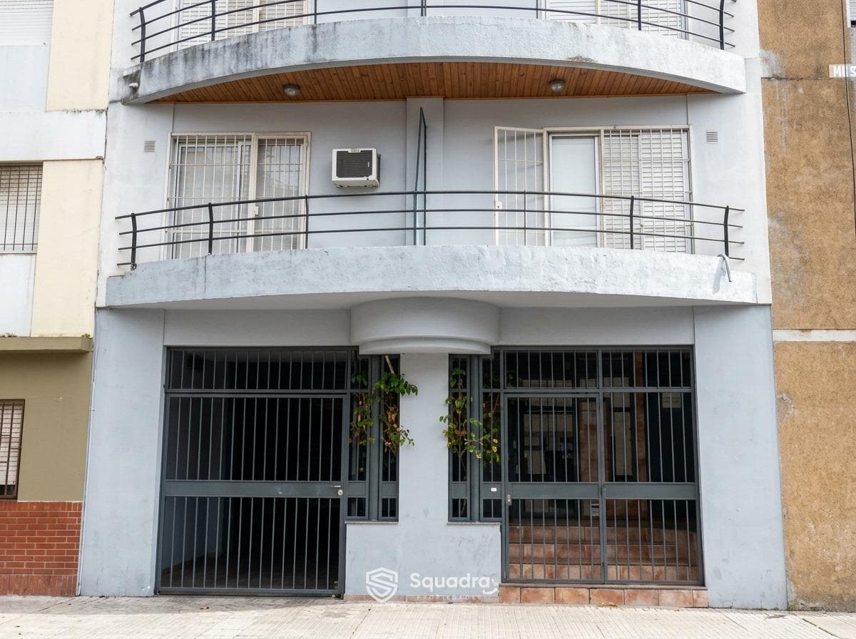 FOR SALE - Office or clinic located on the ground floor in the Nuestra Señora de Lourdes neighborhood, Rosario.