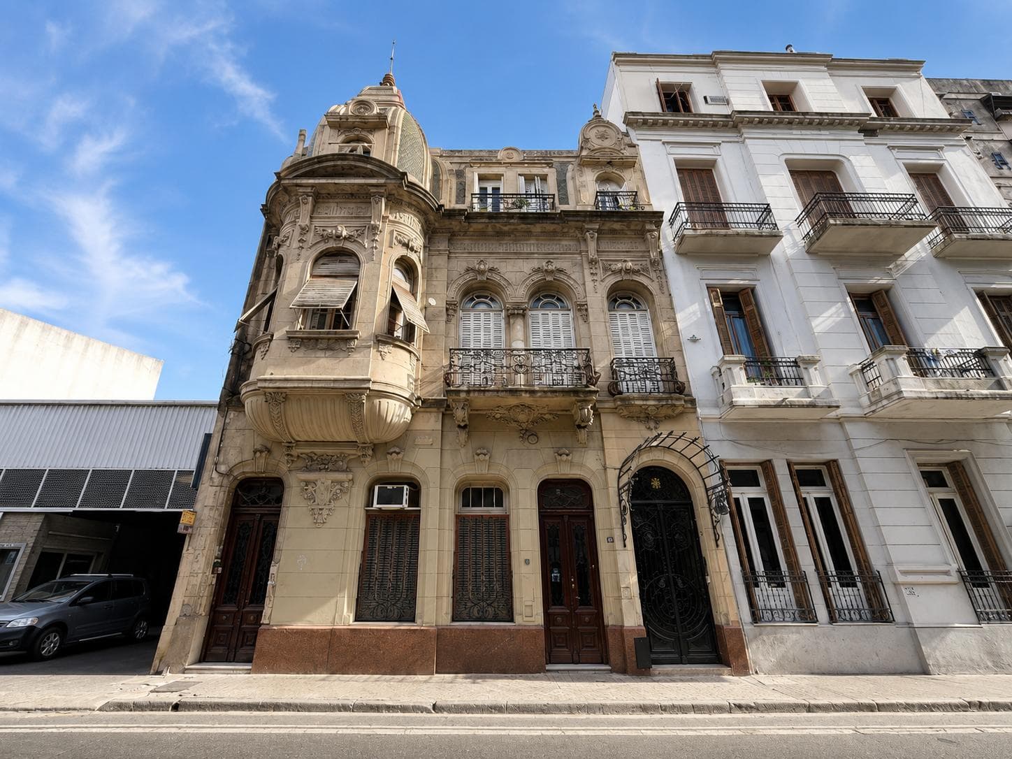 3-bedroom renovated apartment for sale in the downtown neighborhood