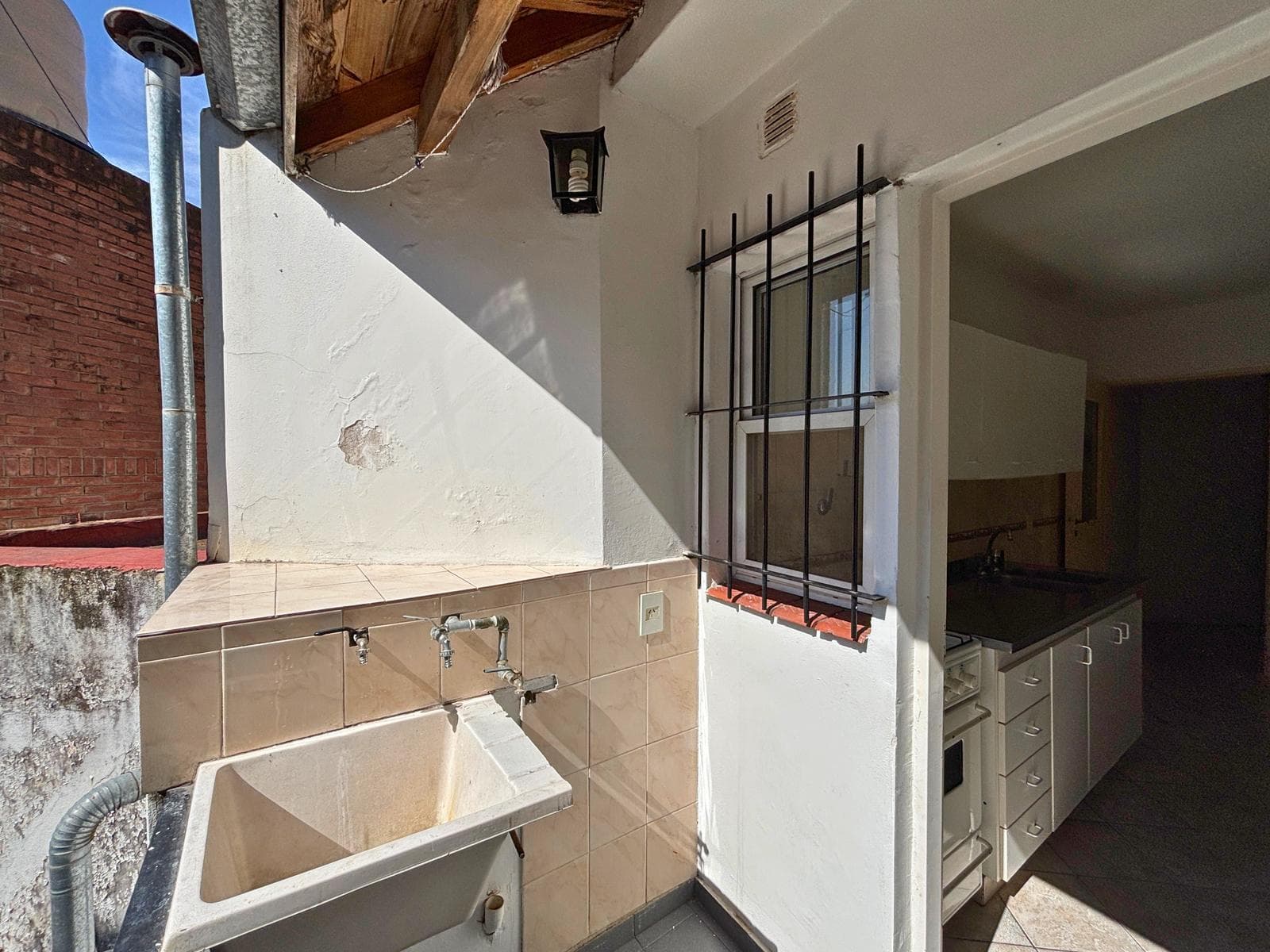 3-room apartment for sale in San Fernando.
