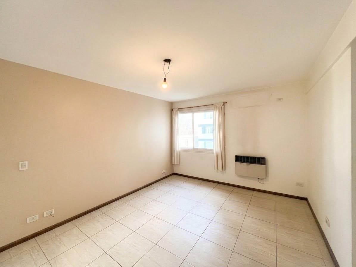 Apartment for Sale - 4 Rooms - Infico