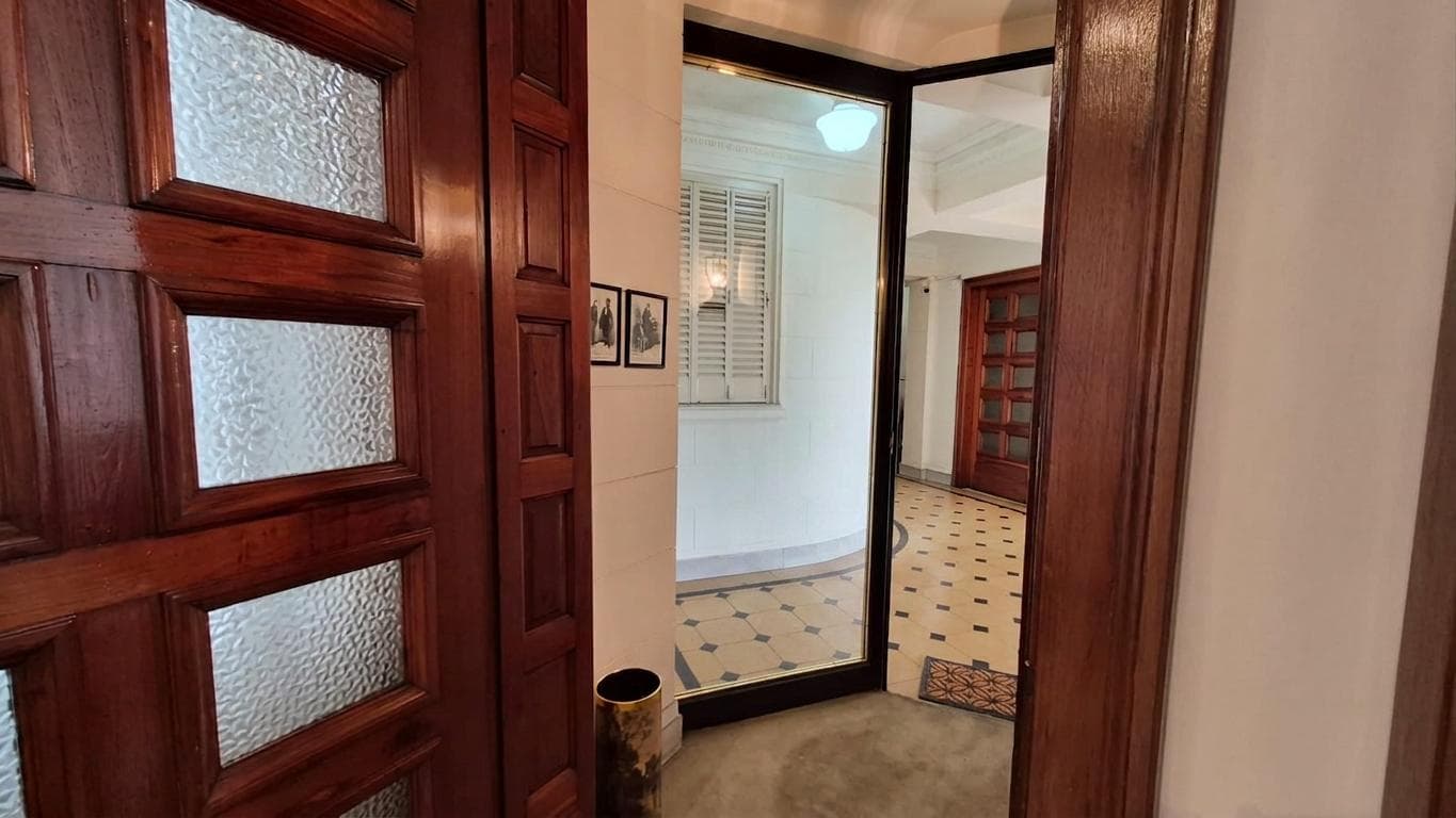 4-Room Office for Rent in the Bencich Building in San Nicolás