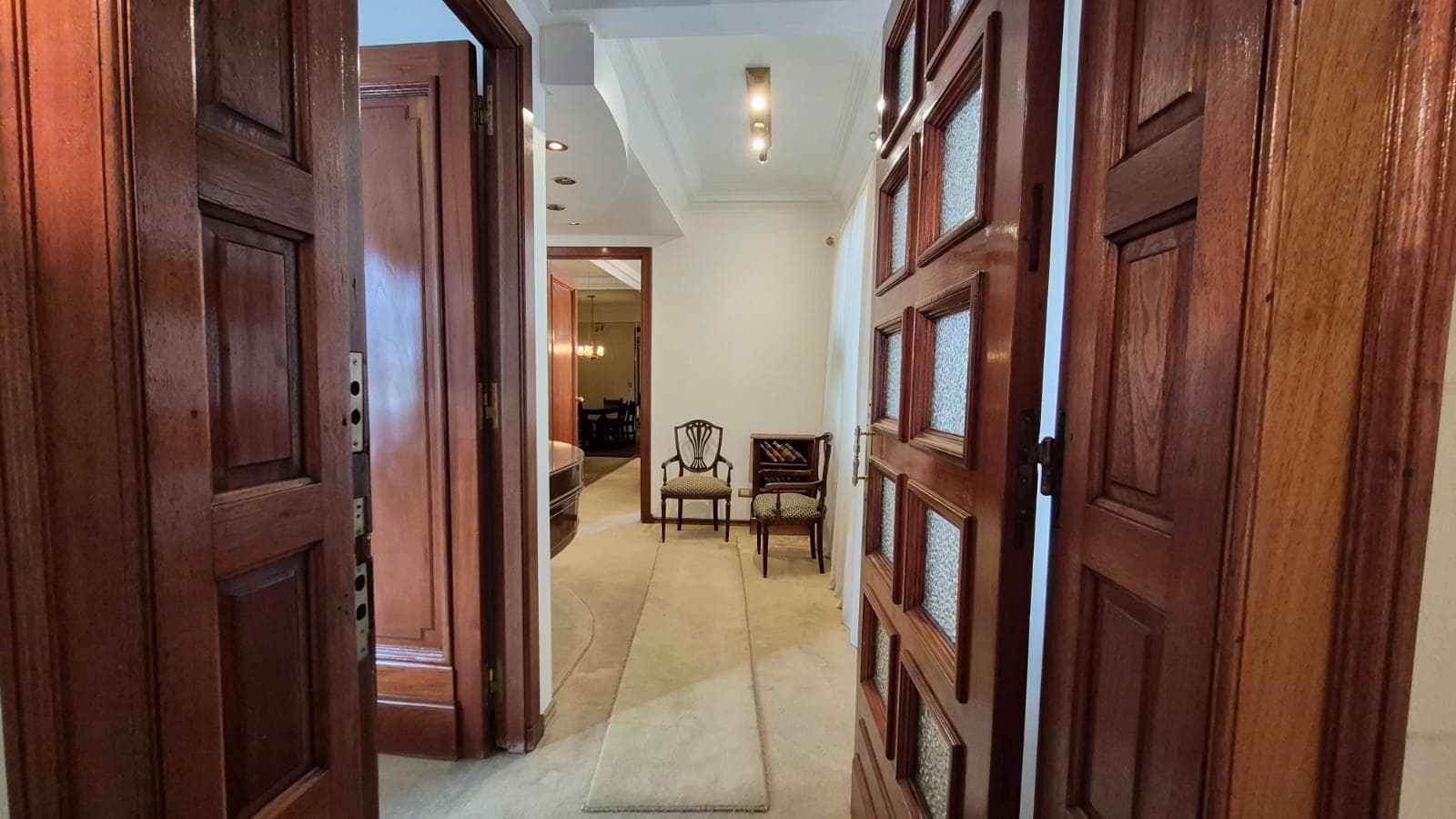 4-Room Office for Rent in the Bencich Building in San Nicolás
