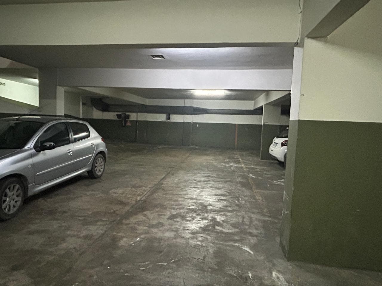 COVERED PARKING SPACE AT 2600 SANTA FE AVENUE, RECOLETA