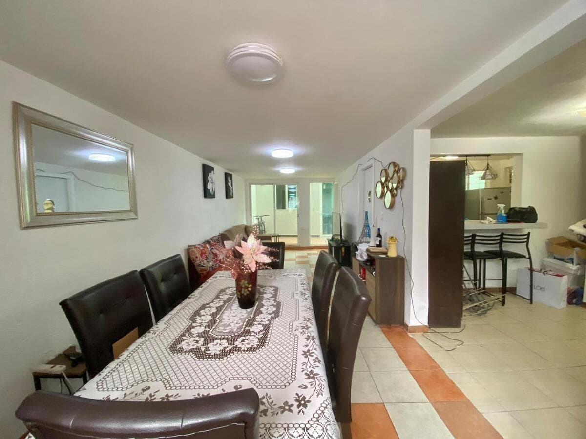 House for Sale in the Jacarandas Neighborhood in Iztapalapa