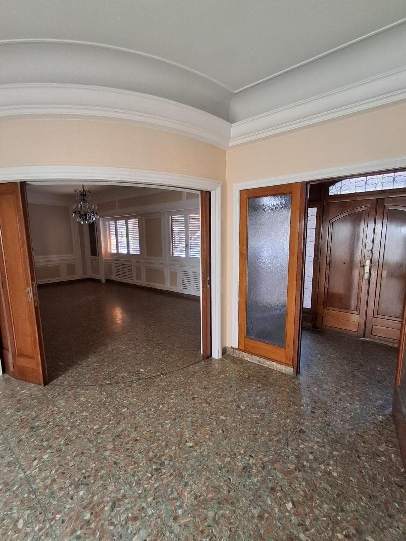 4-Room House for Sale in Villa Crespo