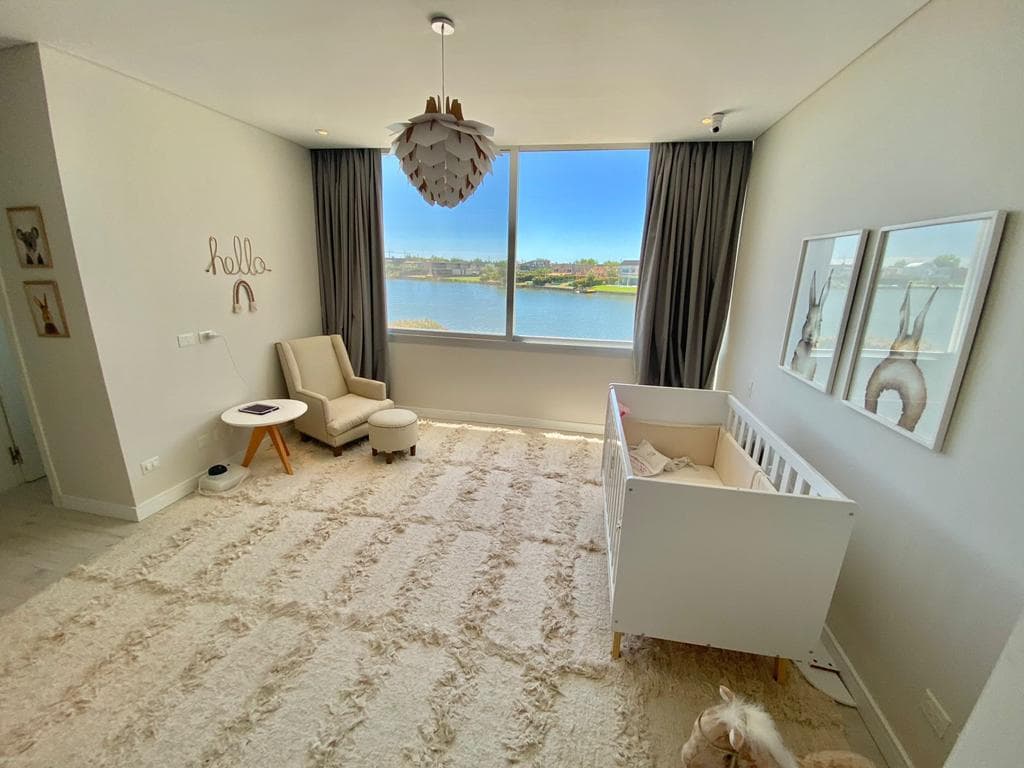 Modern House for Sale on the Water in the Barbarita Gated Community