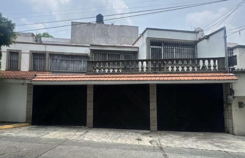 House for sale in Lomas de San Ángel Inn.