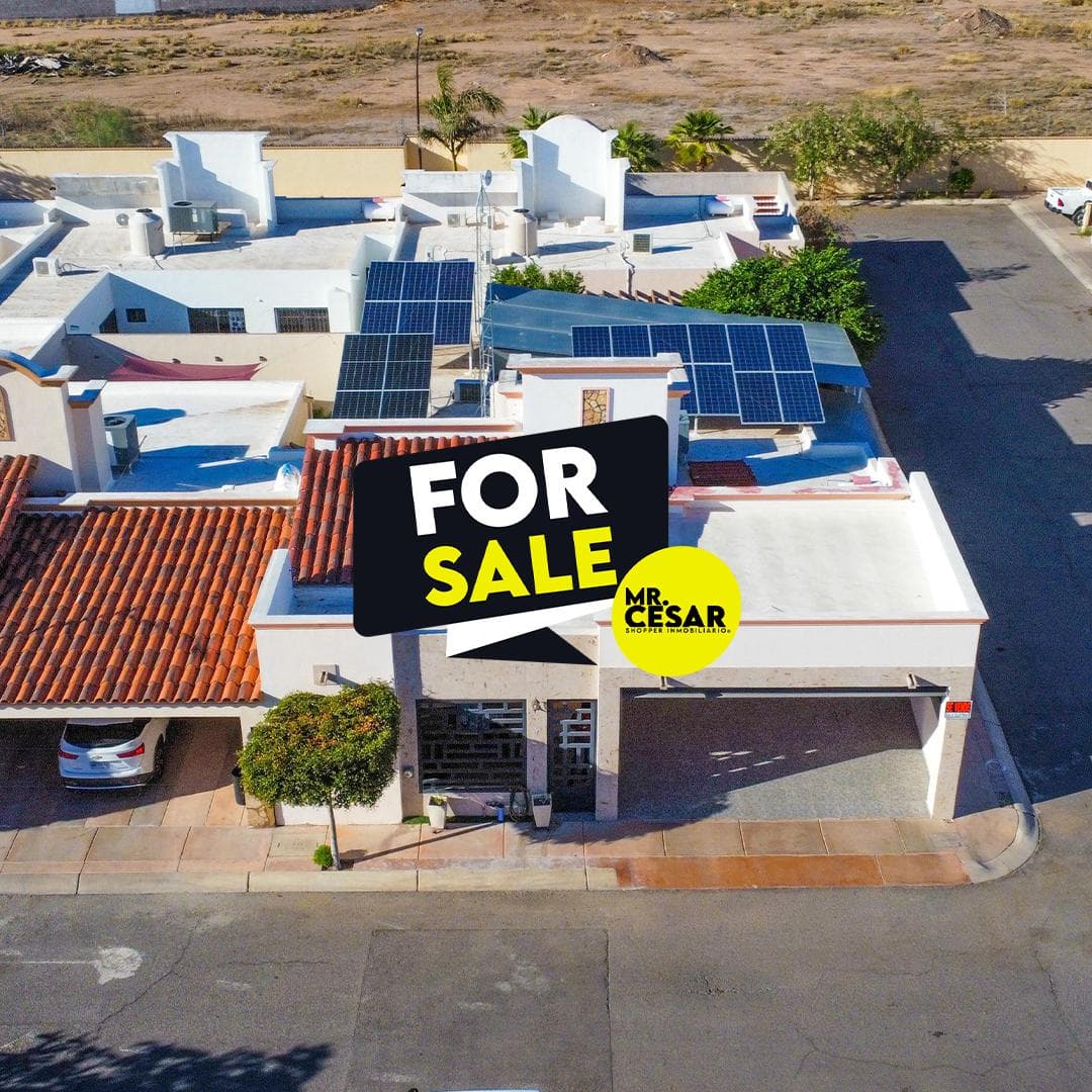 Single-story corner house for sale in El Conquistador