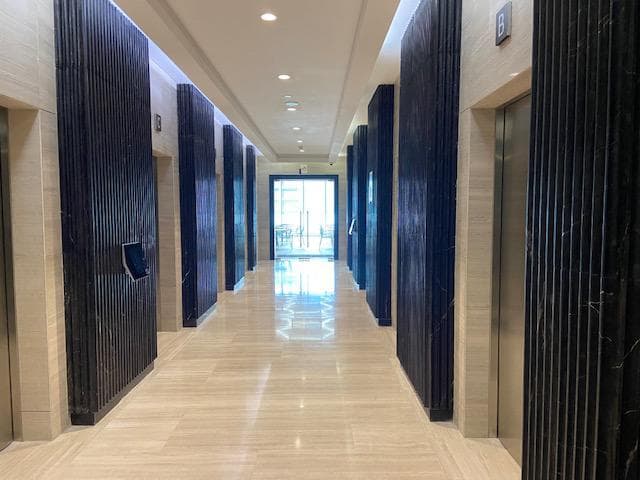 OFFICE FOR RENT IN VALLE ORIENTE