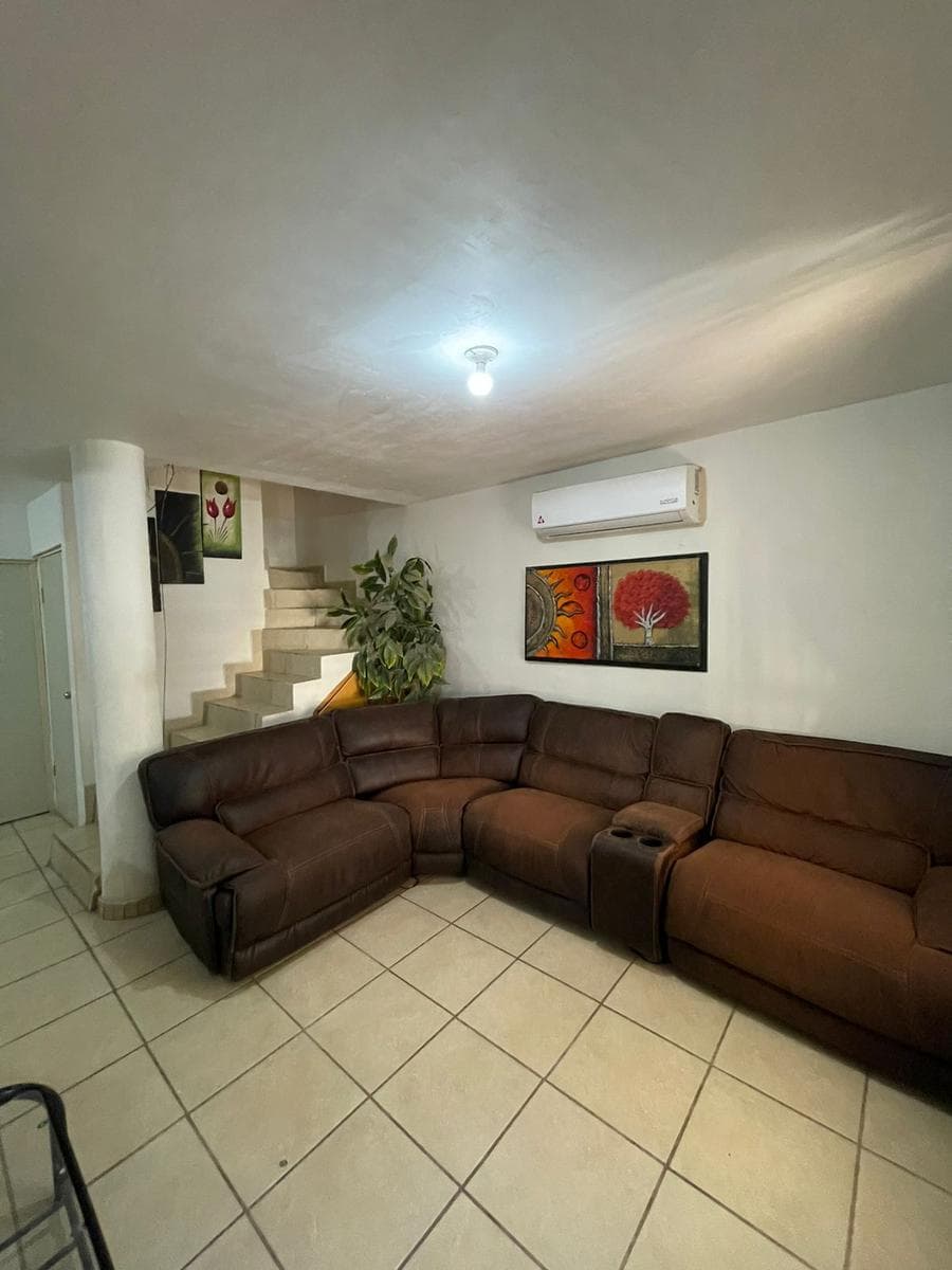Spacious house for sale in Villa Bonita Residencial, Hermosillo, Sonora.