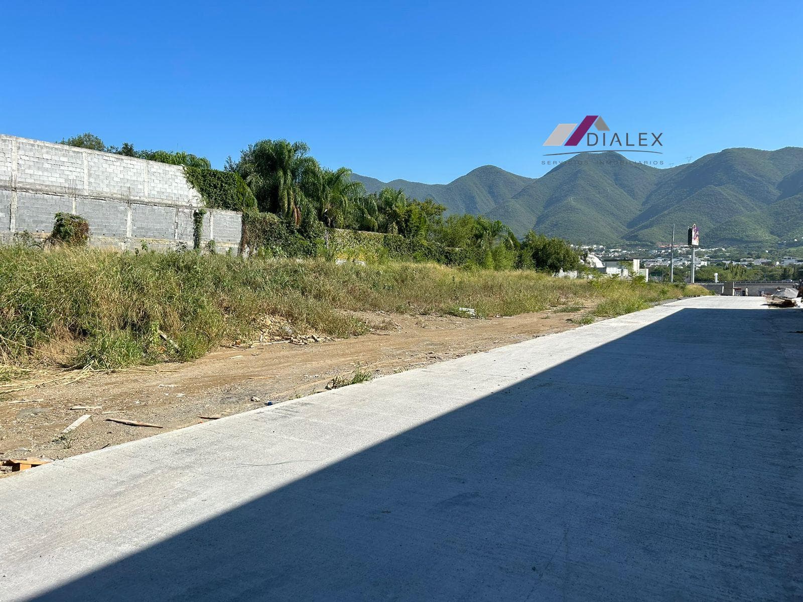 FOR SALE or RENT: Commercial Lot, 4,000 m2 - NATIONAL HIGHWAY - Col. El Uro in Monterrey, Nuevo León