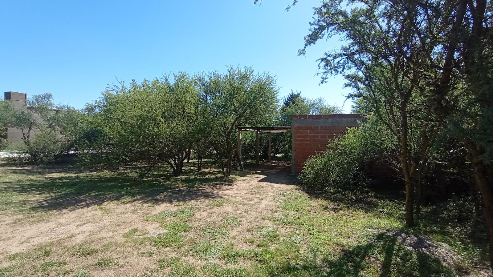 House in Arroyo de los Patos | Natural Setting | Ideal for Living or Relaxing