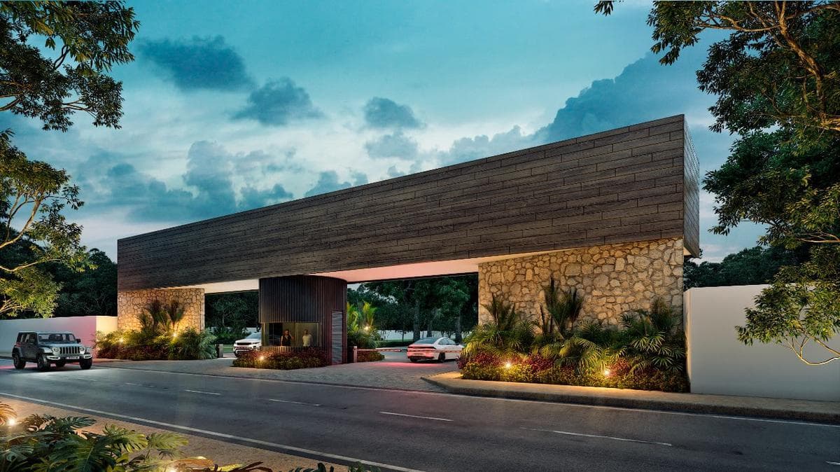 Land for sale on a private street in Cholul, Mérida, Yucatán, 10 minutes from Altabrisa.
