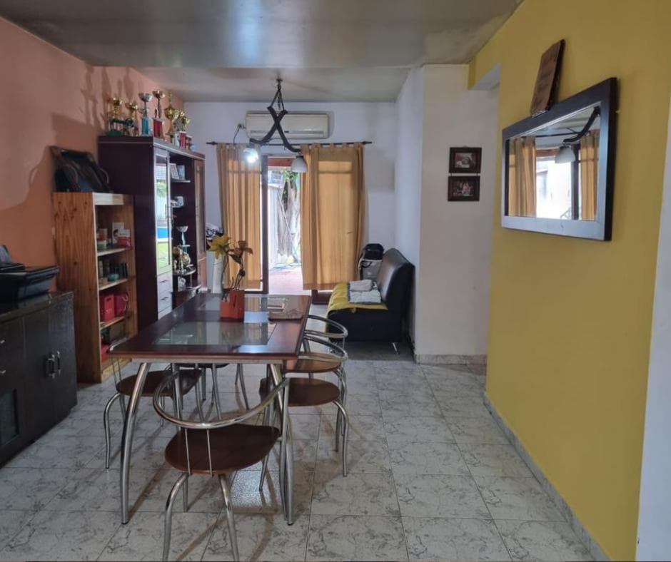 For Sale: House in Ituzaingo