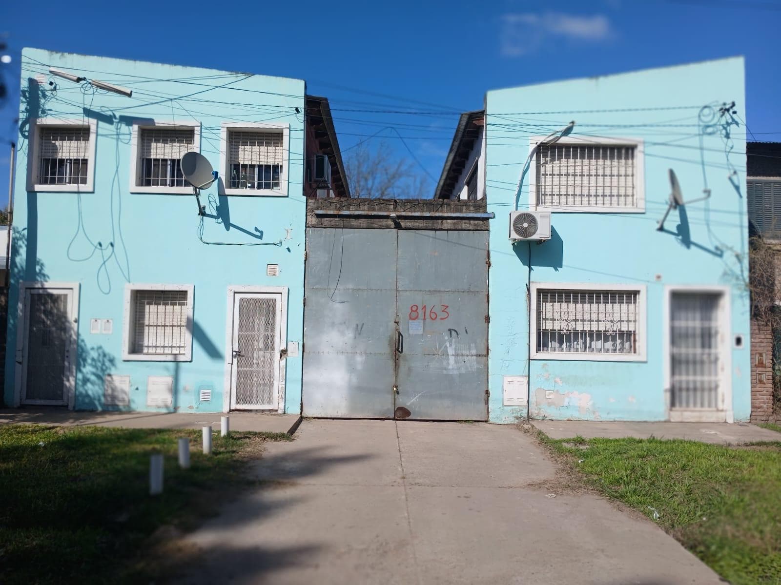 APARTMENTS AND GARAGES FOR SALE — ROSARIO, 7 DE SEPTIEMBRE NEIGHBORHOOD