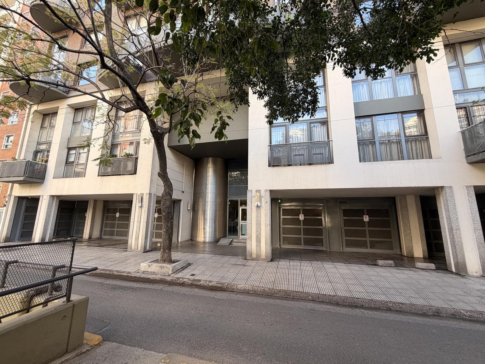 Garage for Sale in the Heart of Belgrano. Low maintenance fees