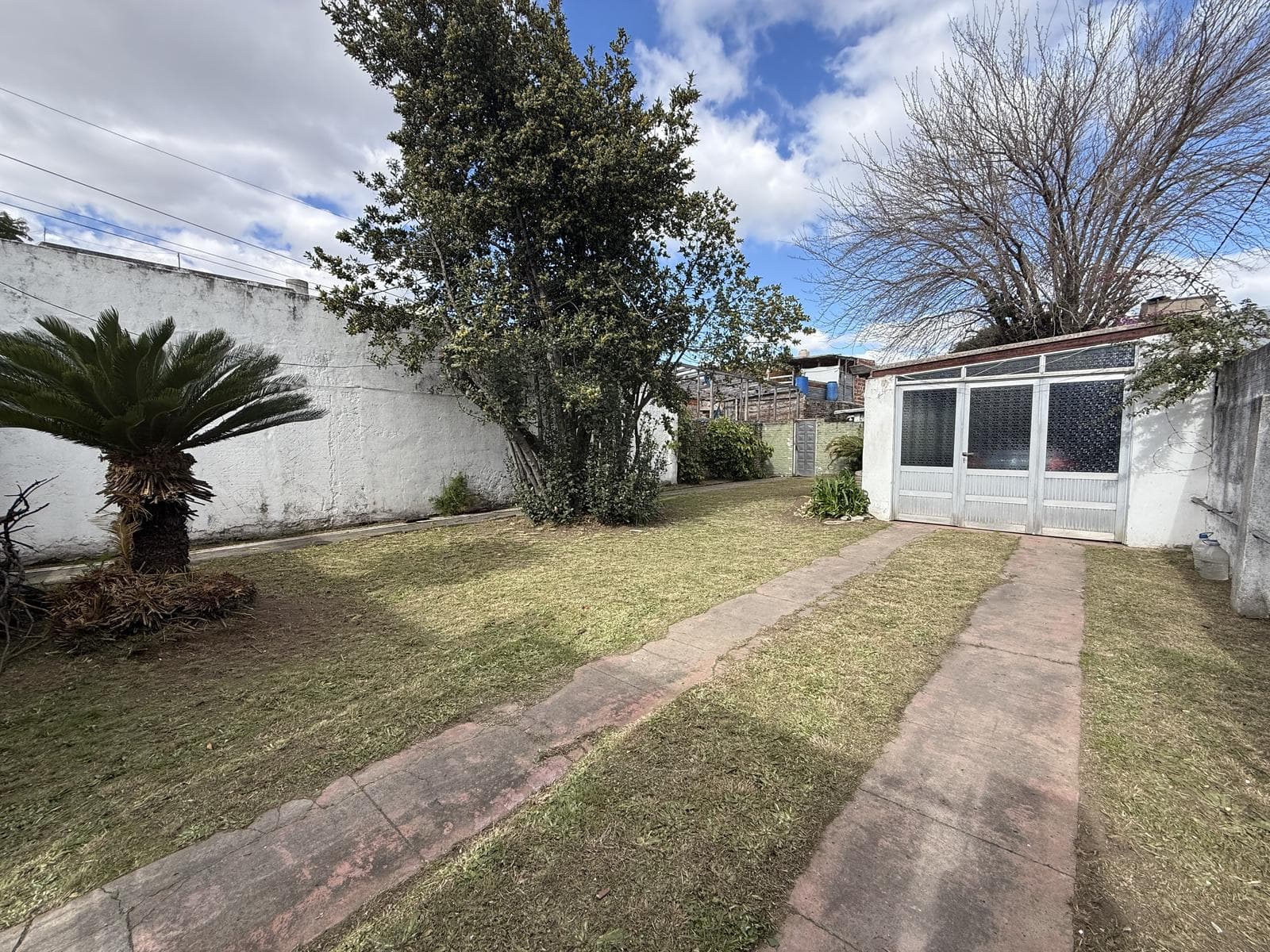 Casa Banfiled -Oportunidad-