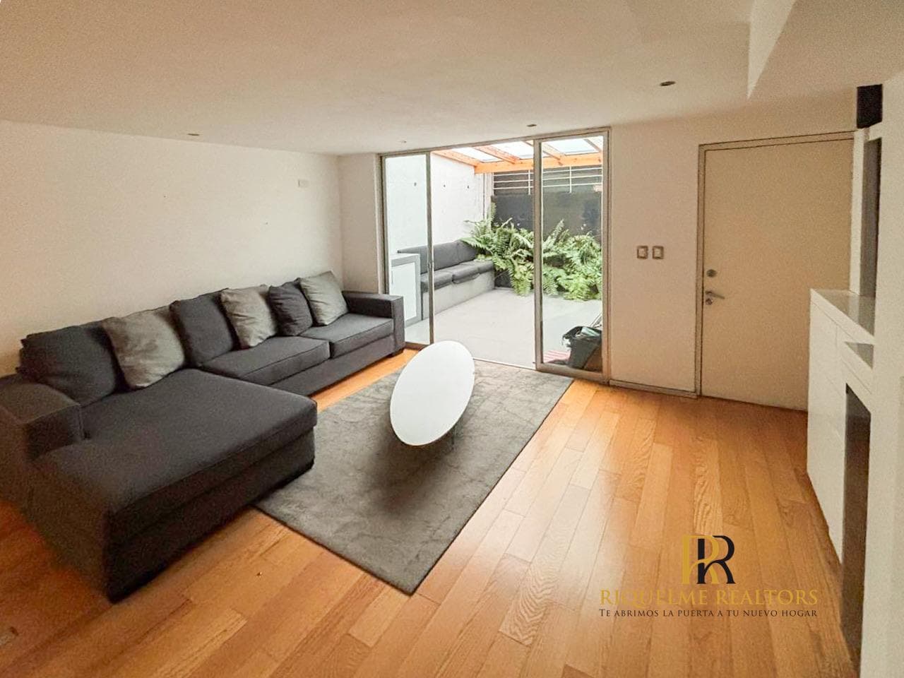 RENTA DEPARTAMENTO AMUEBLADO Y CON TERRAZA CUAUHTEMOC