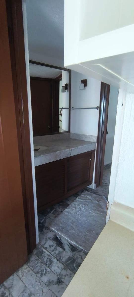 APARTMENT FOR RENT IN THE BLUE LAGOON RESIDENCE, CANCUN'S HOTEL ZONE