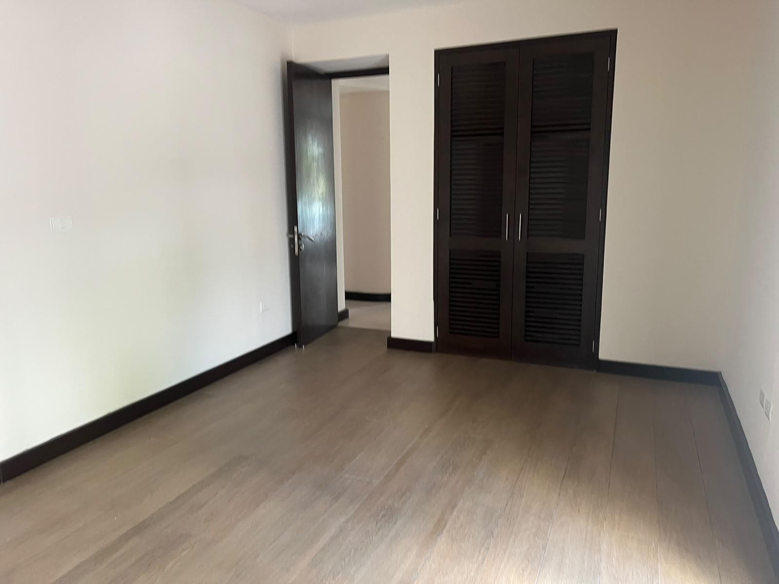 APARTMENT FOR RENT IN THE COBALTO RESIDENTIAL CONDOMINIUM, AV NIZUC, CANCUN, SUPMZ 13