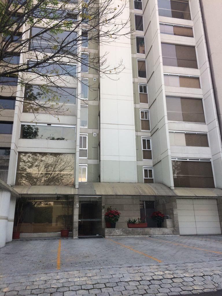 Loft-style apartment in the Fuentes del Pedregal neighborhood. One of a kind in the area