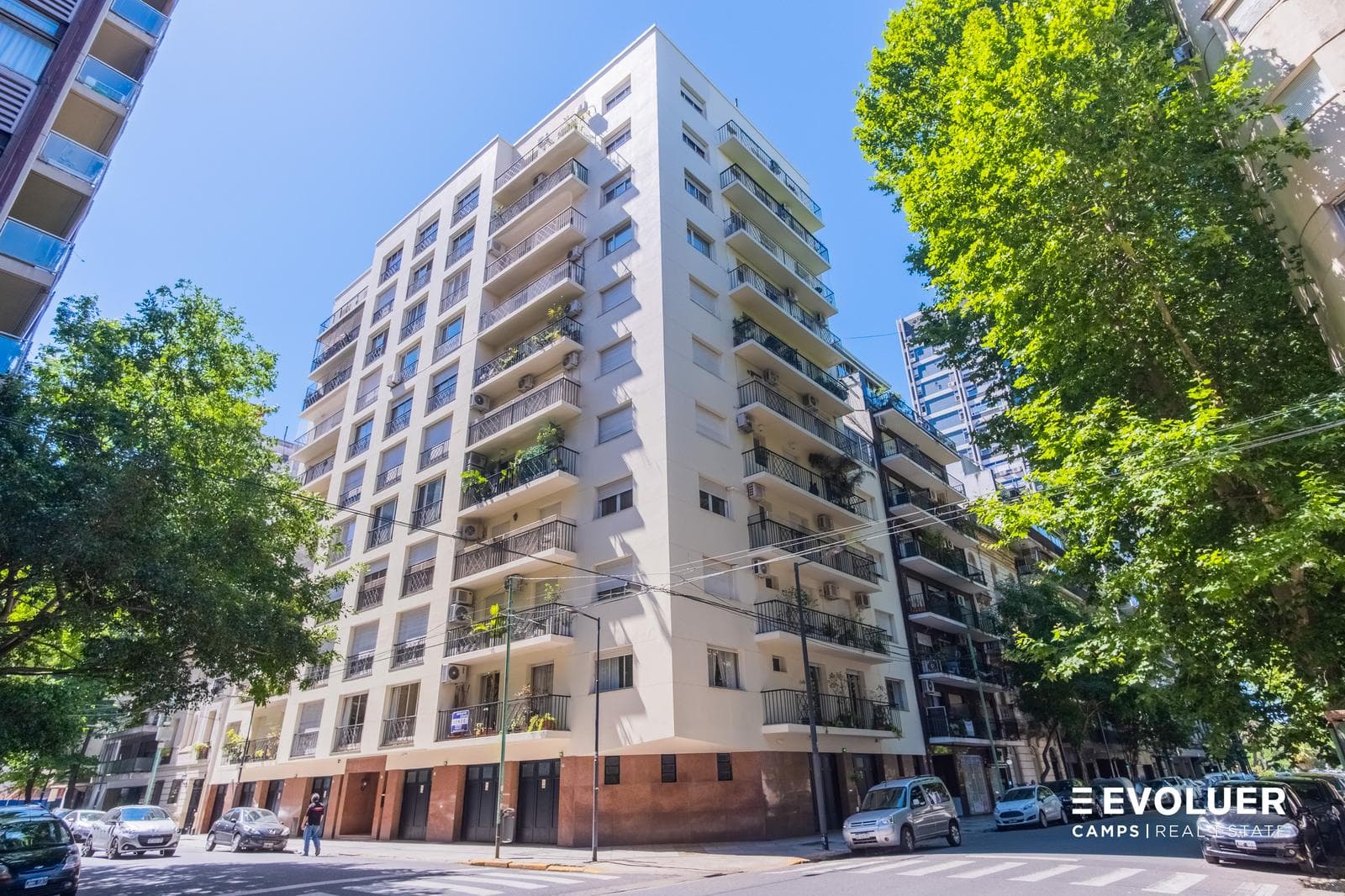 4-room apartment for sale with balcony, garage, and storage room - Palermo