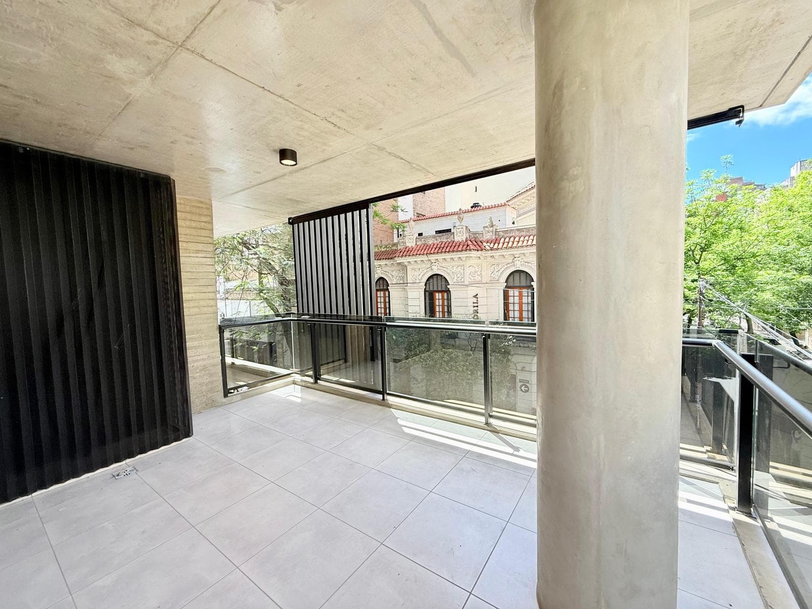 Departamento de 3 Dormitorios en piso exclusivo - Centro, Rosario.