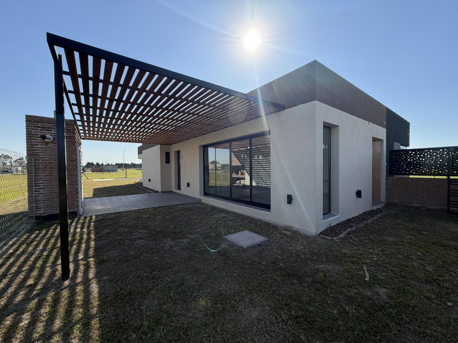 FOR SALE: House on the Main Avenue in Ecotierra, Pueblo Esther.