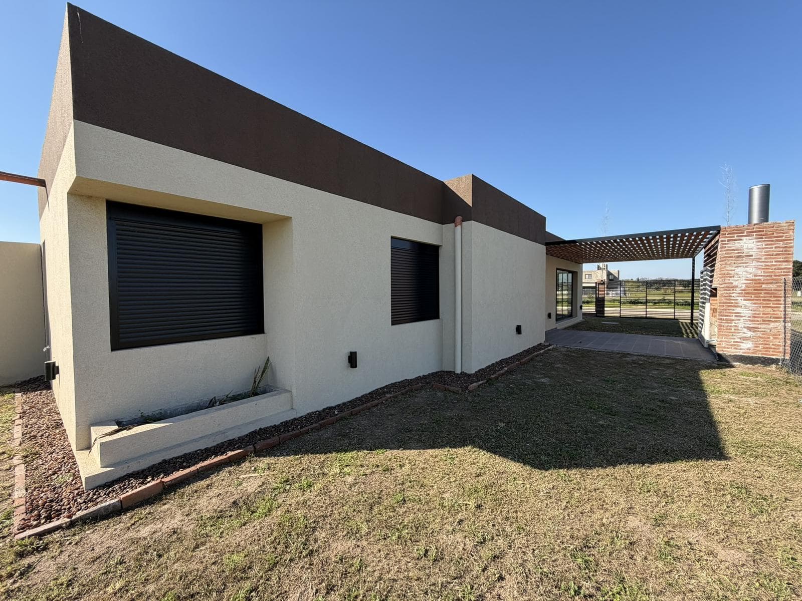 FOR SALE: House on the Main Avenue in Ecotierra, Pueblo Esther.