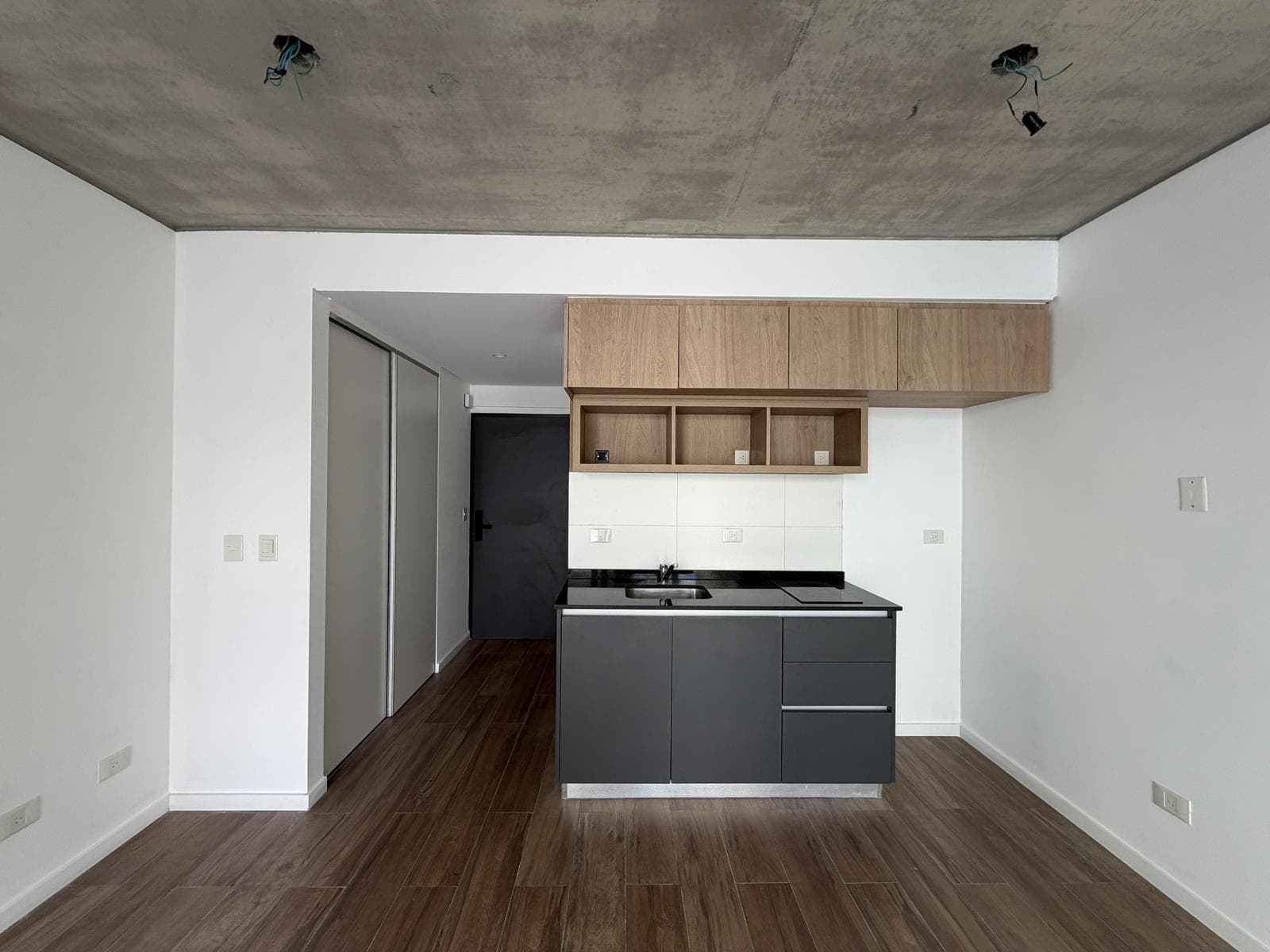 Brand-new studio apartment for sale in Palermo—ideal for investment