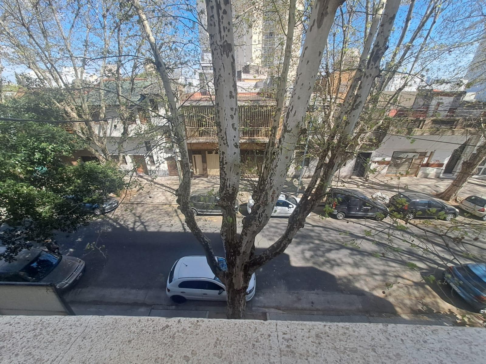 SE ALQUILA AMPLIO PH VILLA LURO BALCÓN PATIO TERRAZA