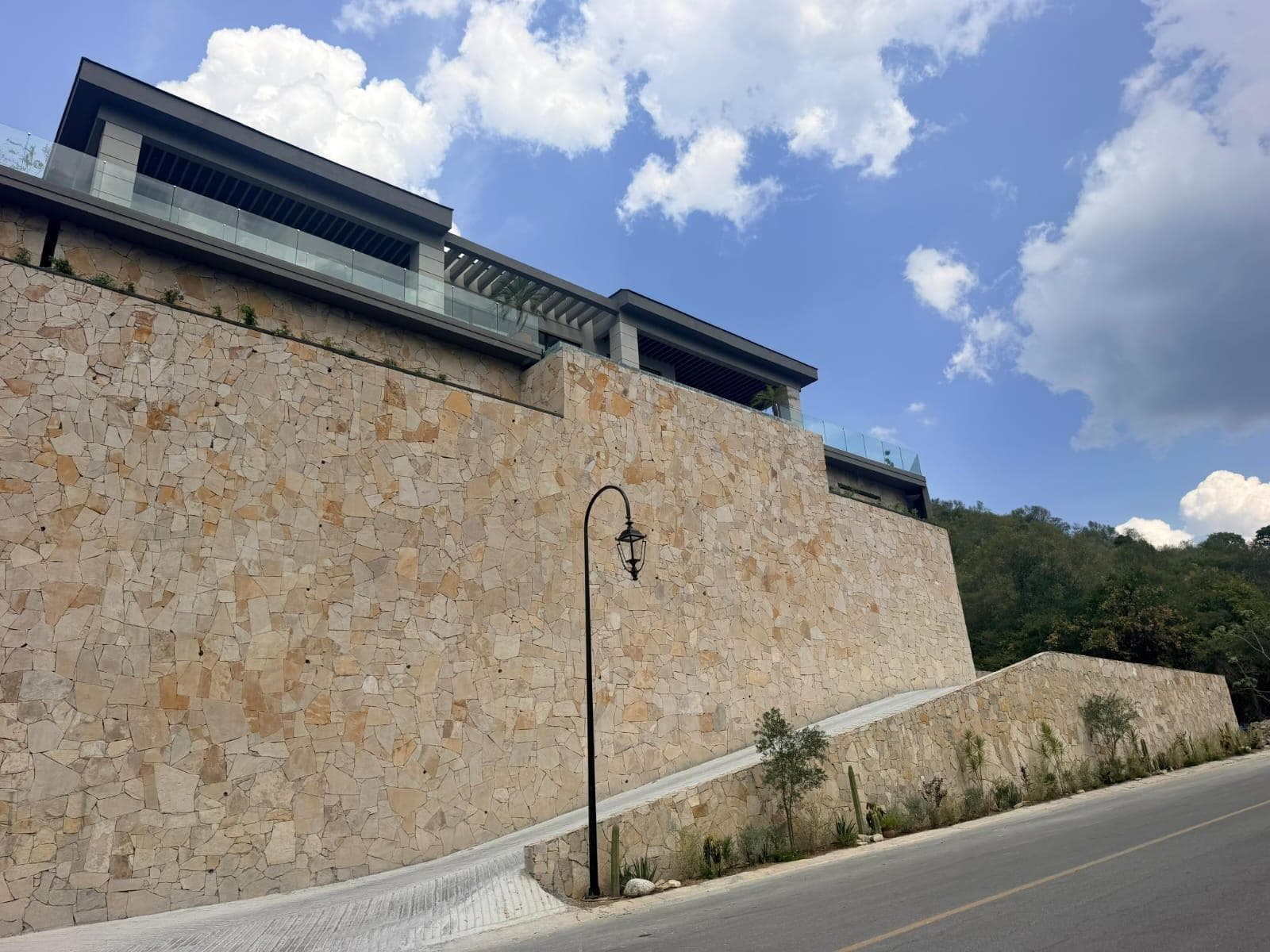 ULTRA-LUXURY RESIDENCE | HACIENDA LAS MISIONES—SANTIAGO, N.L.