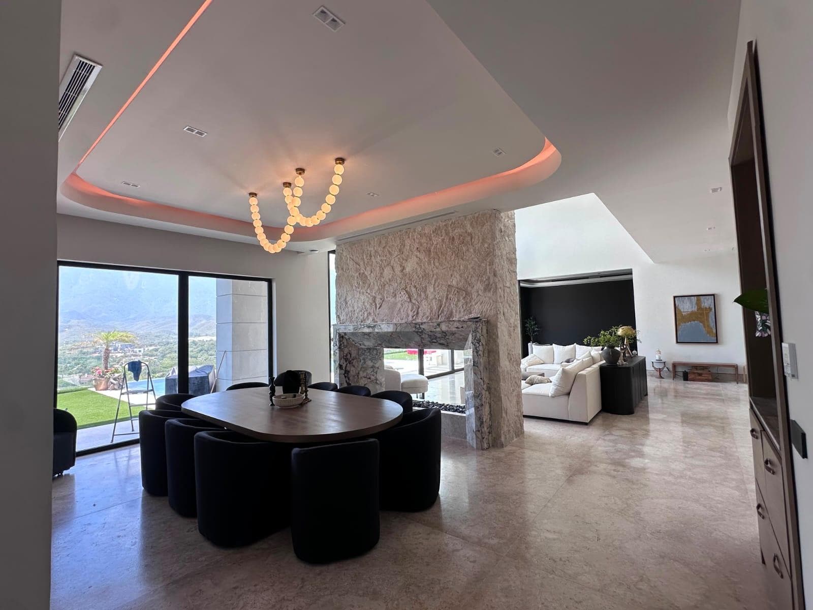 ULTRA-LUXURY RESIDENCE | HACIENDA LAS MISIONES—SANTIAGO, N.L.