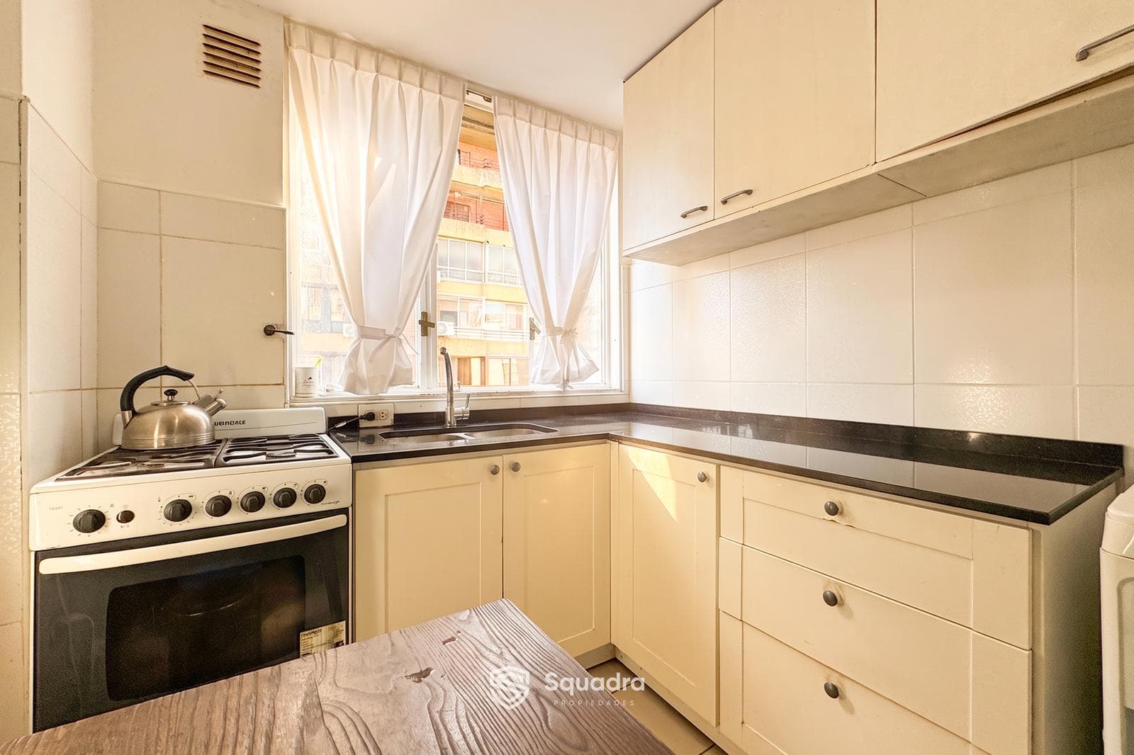 FOR SALE - 2-bedroom apartment in CIROS II - Downtown, Rosario.