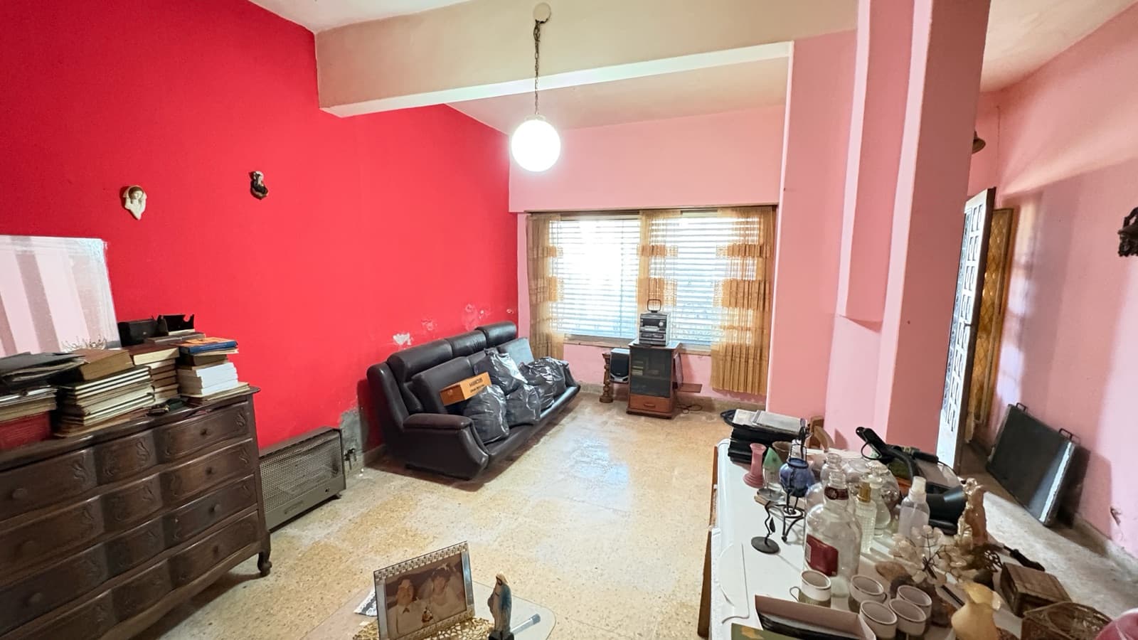 For Sale, House, 3 Rooms, Commercial Space, Financing Available, Garage, Patio, Outdoor Dining Area, Grill, El Palomar
