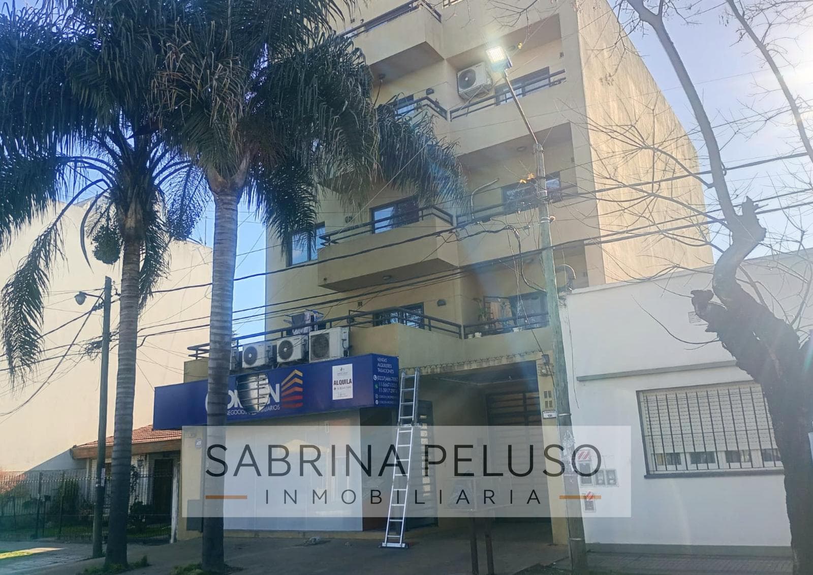 FOR RENT: 2-Room Apartment - Downtown Moreno/South Side