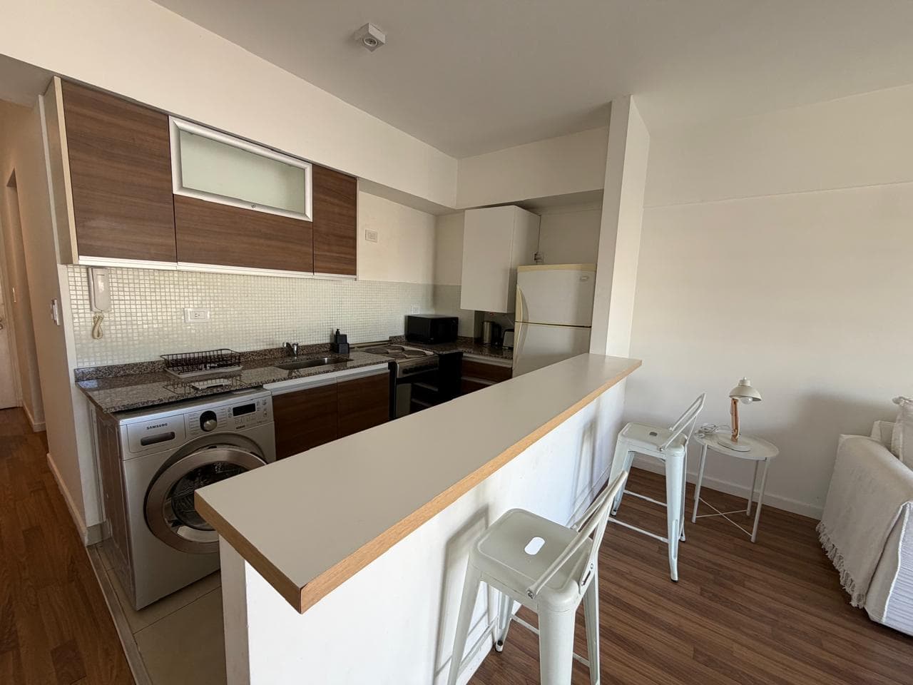 2-Room Apartment for Rent in Banfield