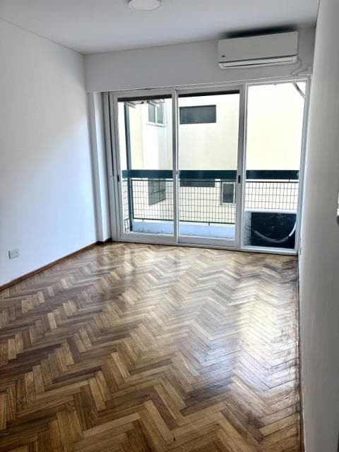 2-Bedroom Rental with Utilities Included - 24-Hour Security and Dedicated Parking Space - Arroyo and Suipacha