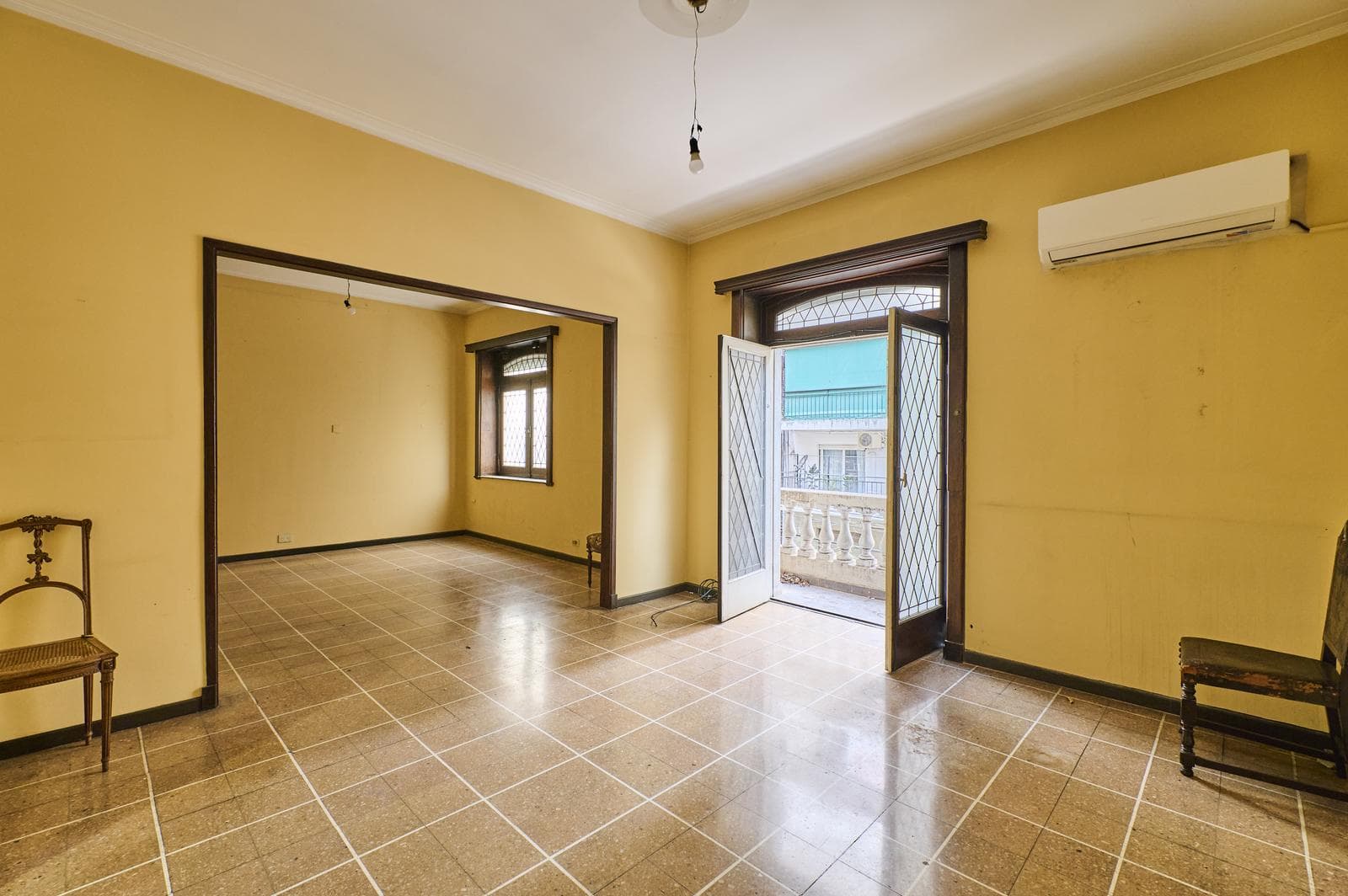 FOR SALE: 4-ROOM Apartment - Recoleta