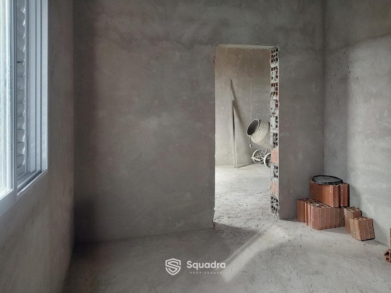 FOR SALE | TRADE - 4-bedroom house with garden and pool - Coronel Domínguez, Santa Fe.