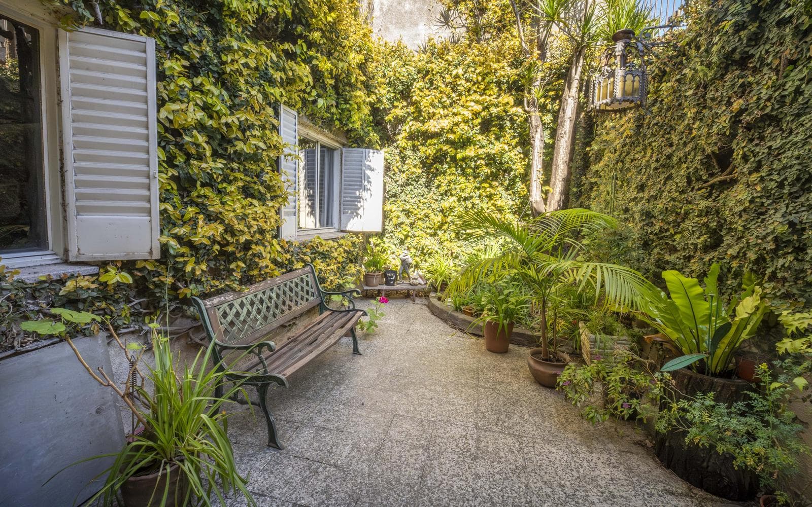 4-Room Apartment with Private Patio in Villa Urquiza