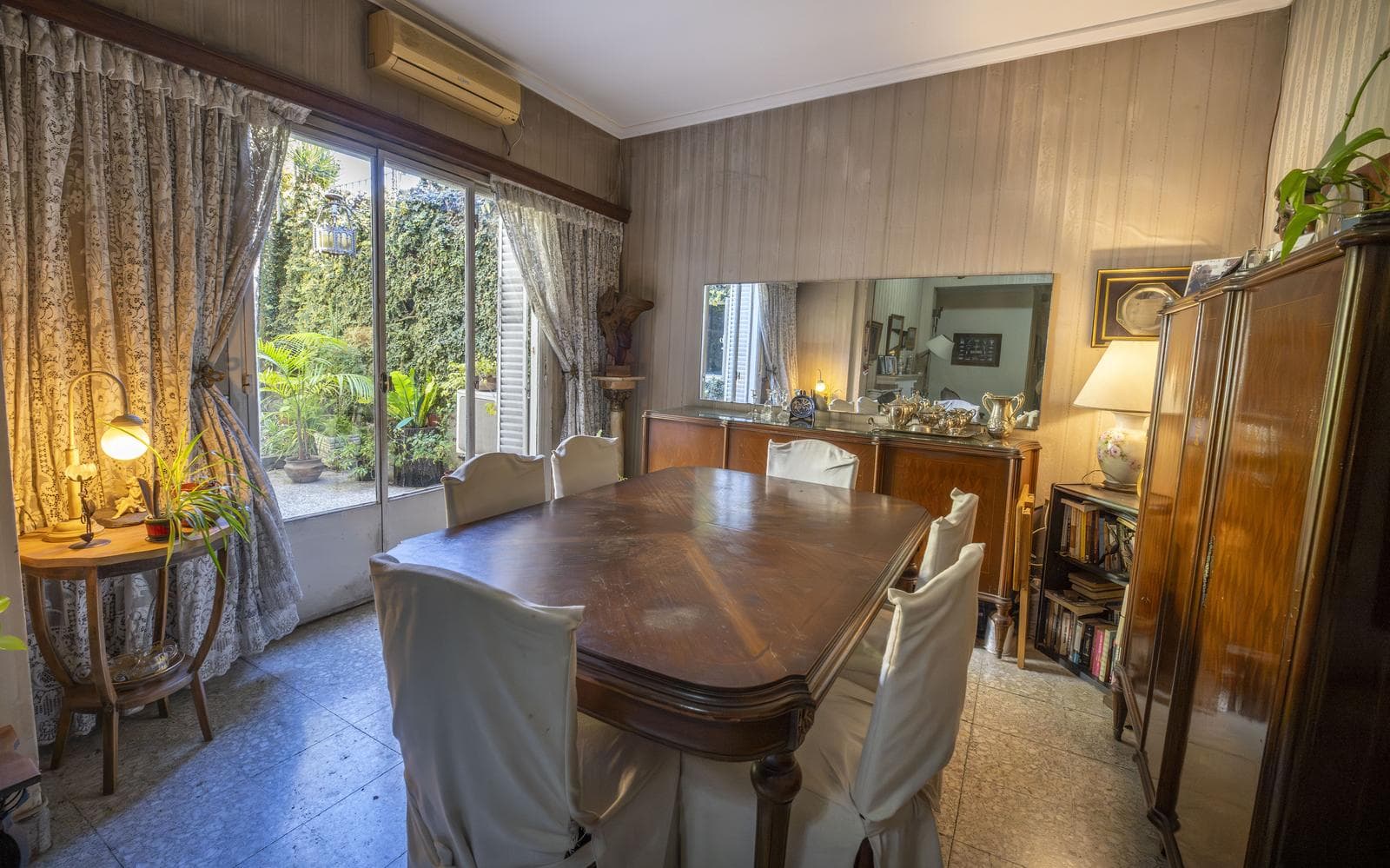 4-Room Apartment with Private Patio in Villa Urquiza