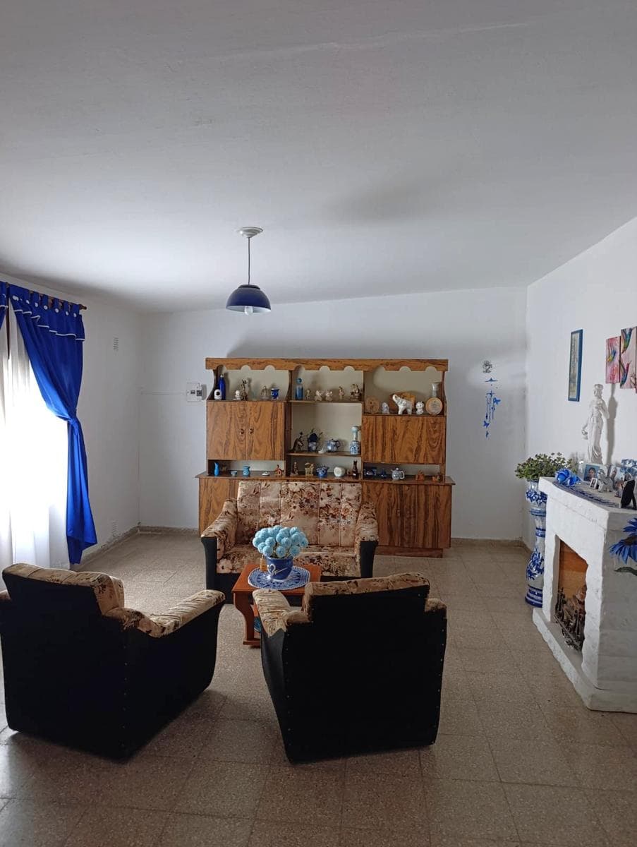 2-Bedroom House for Sale in the Palmar Neighborhood