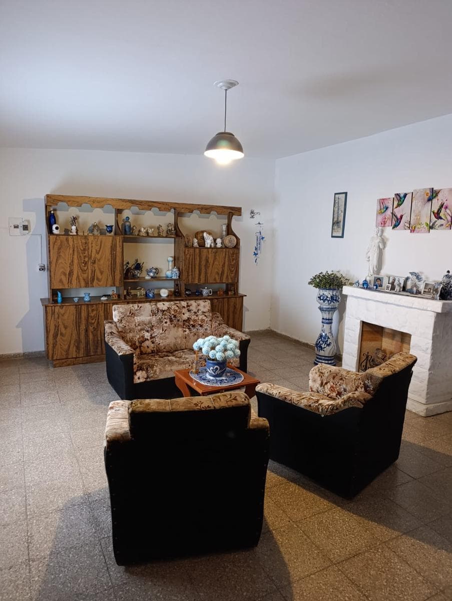 2-Bedroom House for Sale in the Palmar Neighborhood