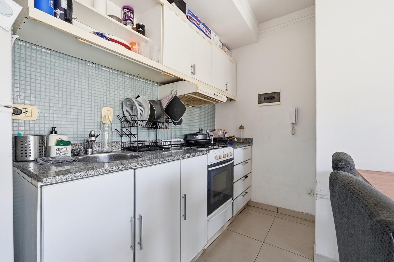 2 ambientes en venta con cochera y pileta en Villa Urquiza