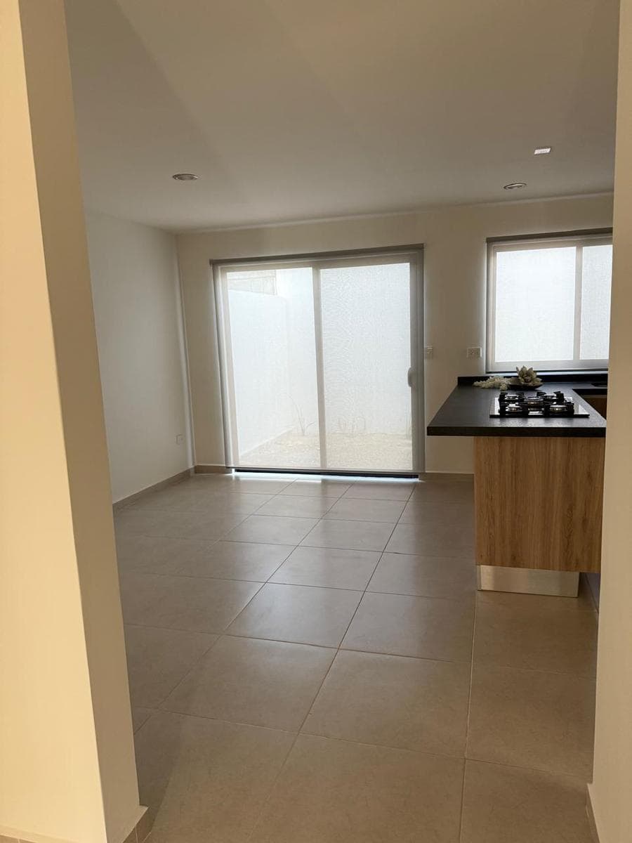 HOUSE FOR RENT IN CUMBRES CATANIA - DOMINIO CUMBRES