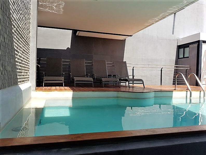 Furnished loft in Torre Onze with amenities. Sta. Gertrudis Copo