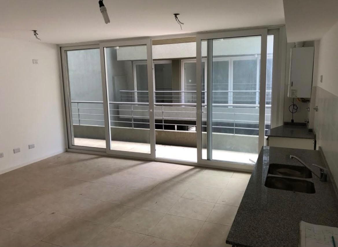 Departamento 2 ambientes en venta en San Fernando