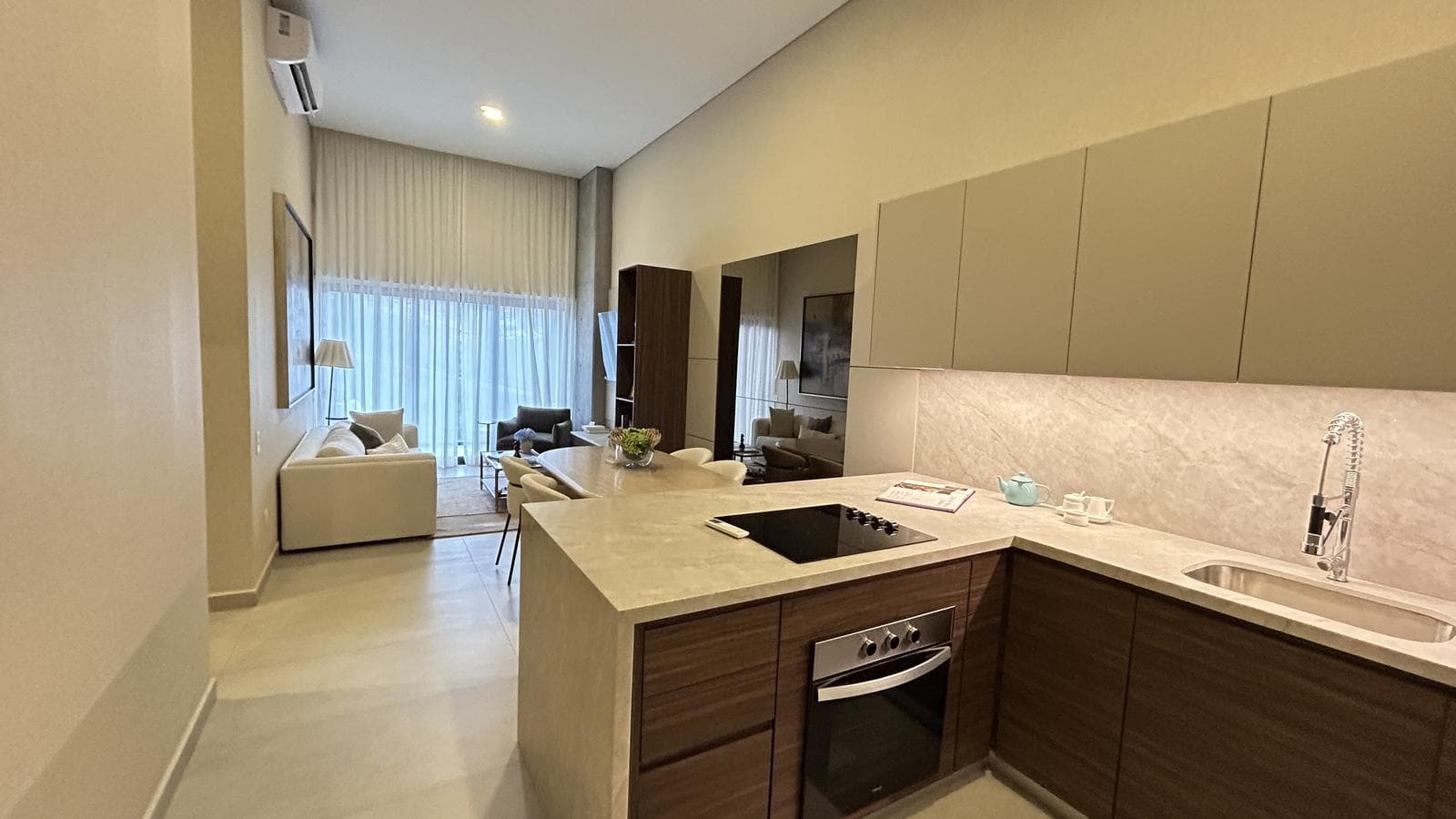 Apartment for Sale in Cumbres, 5 Minutes from Rangel Frias